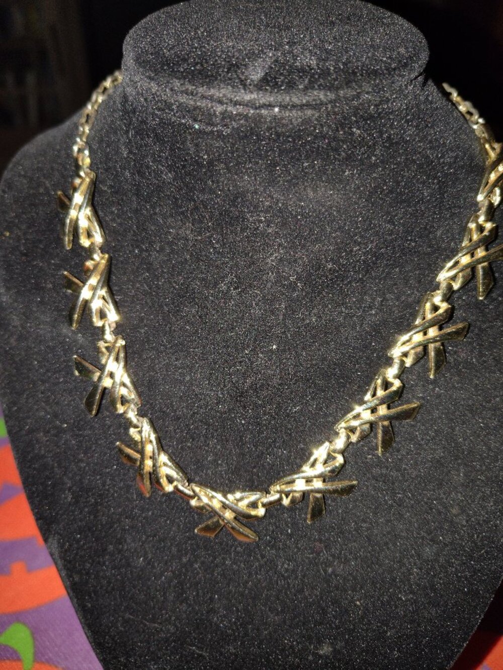 Ladies necklace